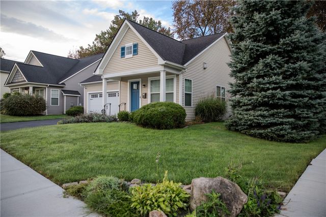 3 Brookscrest Way, Rochester, NY 14611