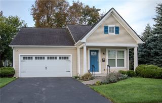 3 Brookscrest Way, Rochester, NY 14611