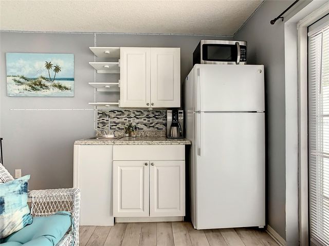 4840 KINGSTON CIRCLE, Kissimmee, FL 34746