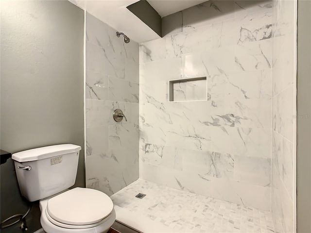 4840 KINGSTON CIRCLE, Kissimmee, FL 34746