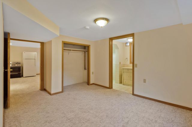 4201 40th Avenue N, Robbinsdale, MN 55422
