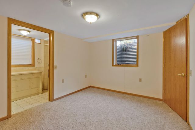 4201 40th Avenue N, Robbinsdale, MN 55422