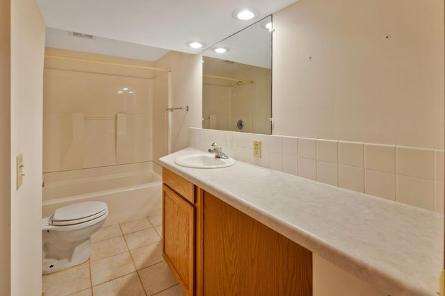 4201 40th Avenue N, Robbinsdale, MN 55422