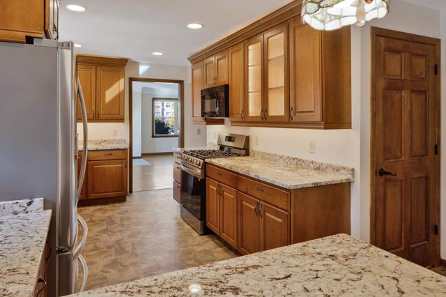 4201 40th Avenue N, Robbinsdale, MN 55422