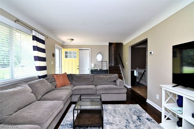 1031 Cessna Drive, Macedonia, OH 44056