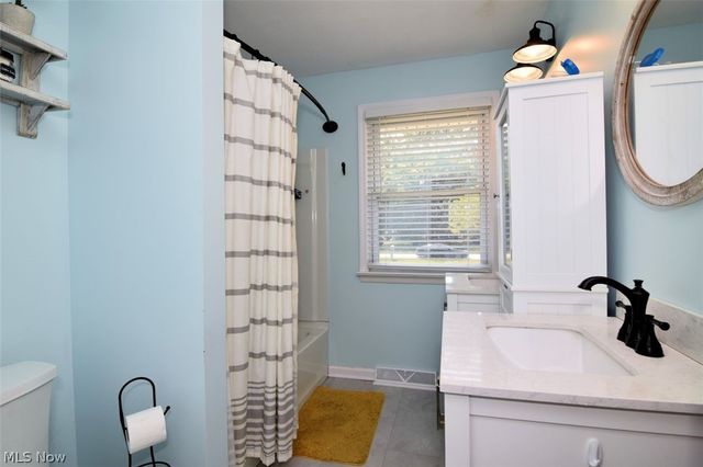 1031 Cessna Drive, Macedonia, OH 44056