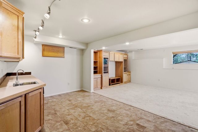 6807 Tomaker Ln, Spokane, WA 99223