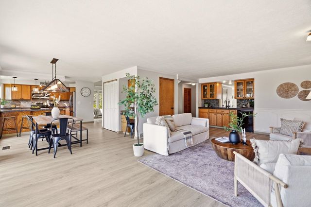 6807 Tomaker Ln, Spokane, WA 99223