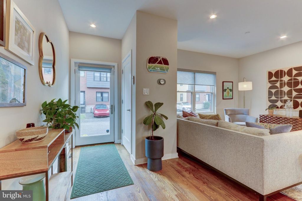 7014 PIPERS GLEN WAY, PHILADELPHIA, PA 19119 — photo 4