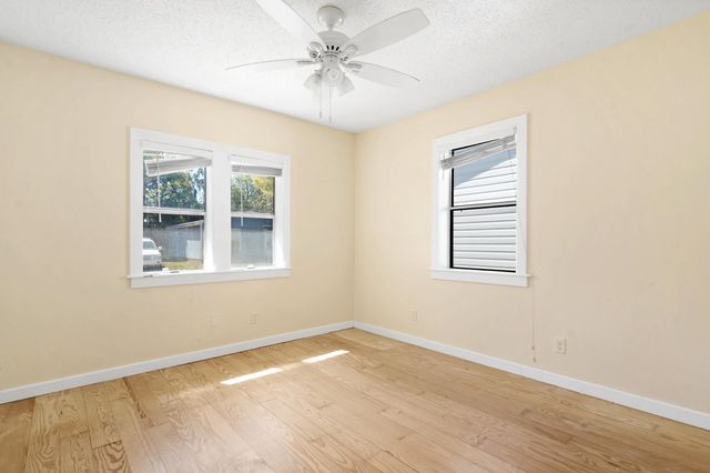 132 Washington St, St Augustine, FL 32084