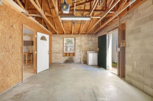 132 Washington St, St Augustine, FL 32084