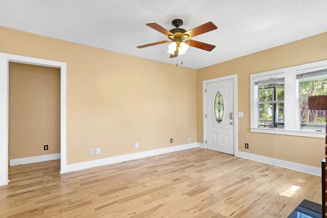 132 Washington St, St Augustine, FL 32084