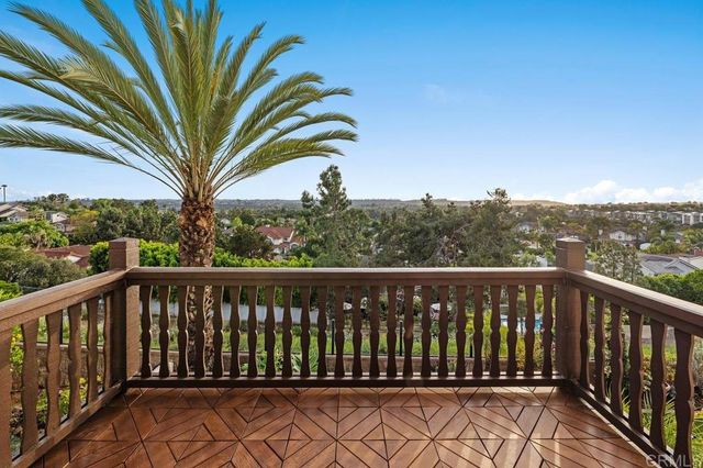 7667 Circulo Sequoia, Carlsbad, CA 92009