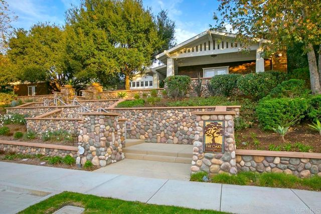 7667 Circulo Sequoia, Carlsbad, CA 92009