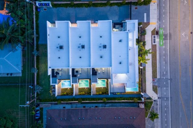1220 NE 15th Avenue, Fort Lauderdale, FL 33304