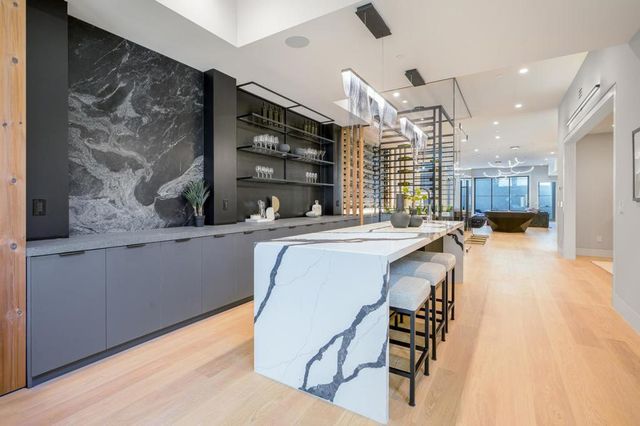 1027 Waverley Street, Palo Alto, CA 94301