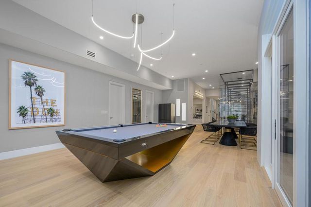 1027 Waverley Street, Palo Alto, CA 94301