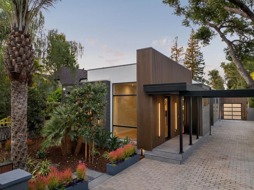 1027 Waverley Street, Palo Alto, CA 94301