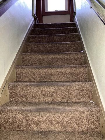 505 South Park St, E Pittsburgh, PA 15112