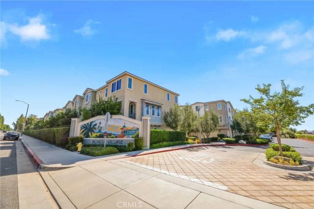 817 Pommelo, Pomona, CA 91767