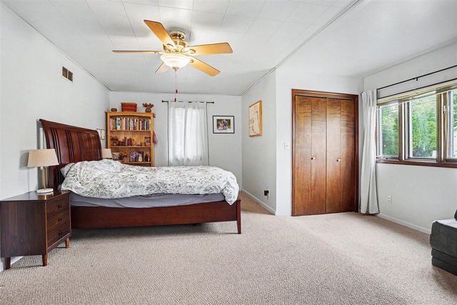 221 Nelson Avenue, Kalamazoo, MI 49006