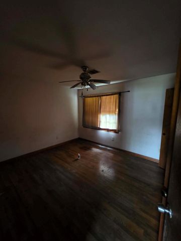 4302 Edison Street, Houston, TX 77009