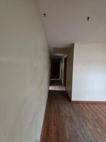 4302 Edison Street, Houston, TX 77009