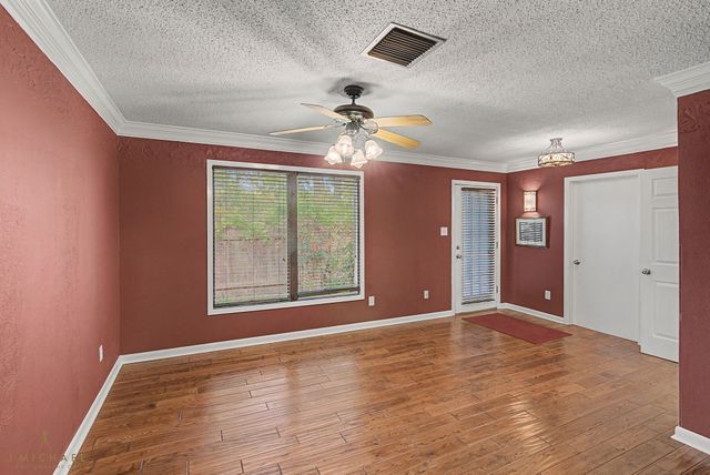 2700 Rhoda Drive, Shreveport, LA 71119