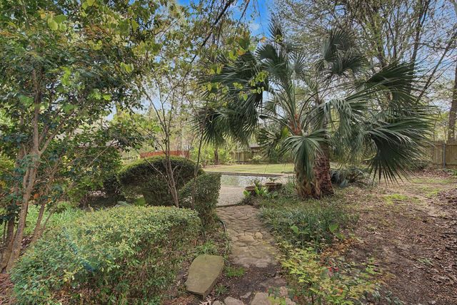 2700 Rhoda Drive, Shreveport, LA 71119