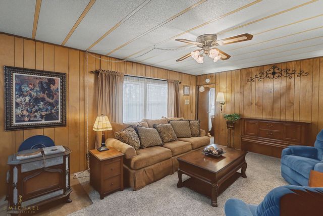 2700 Rhoda Drive, Shreveport, LA 71119