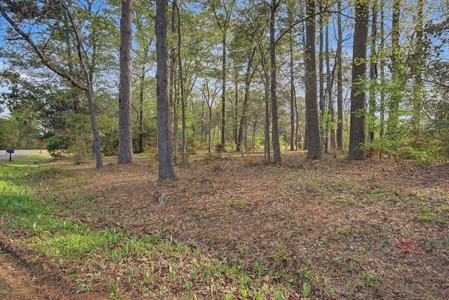 2700 Rhoda Drive, Shreveport, LA 71119
