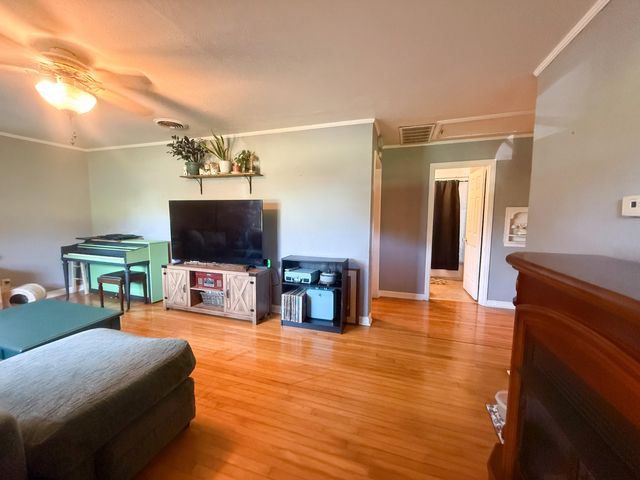 2001 B Street, Paducah, KY 42003