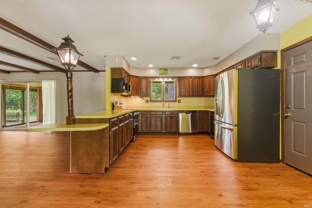 4507 W Peachtree Lane, Muncie, IN 47304