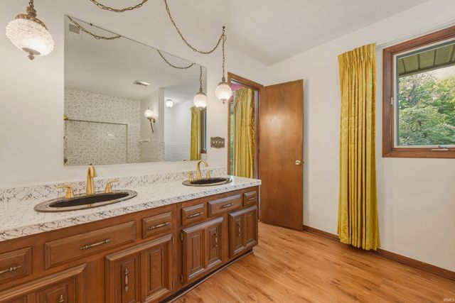 4507 W Peachtree Lane, Muncie, IN 47304
