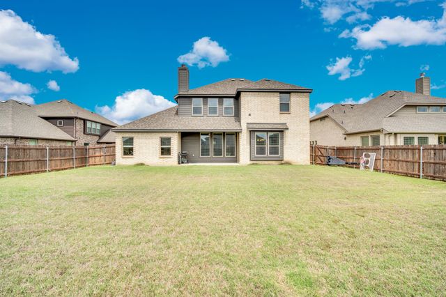 624 Sirius Lane, Waxahachie, TX 75165
