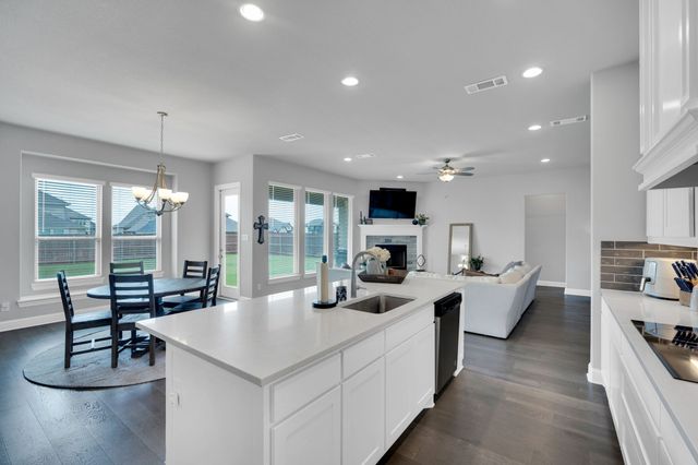 624 Sirius Lane, Waxahachie, TX 75165