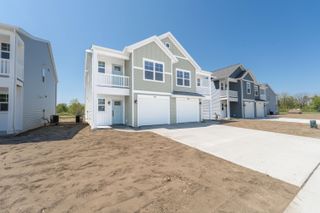 914 Indiana Avenue 14, South Haven City, MI 49090