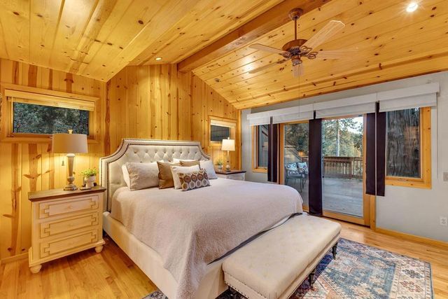 26620 Pine Avenue, Idyllwild, CA 92549