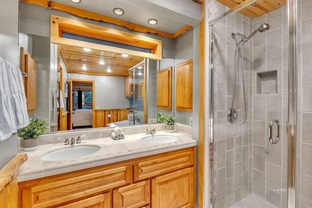 26620 Pine Avenue, Idyllwild, CA 92549