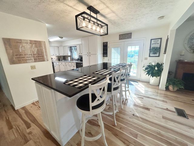 3075 Ky 8, Vanceburg, KY 41179