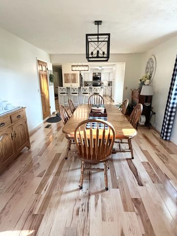 3075 Ky 8, Vanceburg, KY 41179