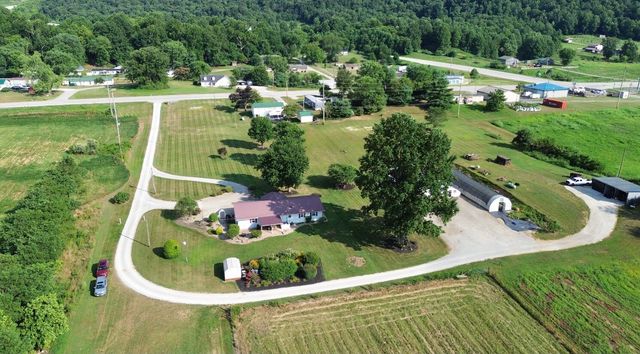 3075 Ky 8, Vanceburg, KY 41179