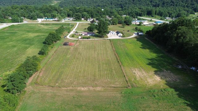 3075 Ky 8, Vanceburg, KY 41179