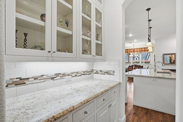 5301 Pradera Court, Benbrook, TX 76126