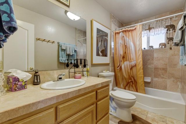38780 Dinosaur Point Road, Hollister, CA 95023