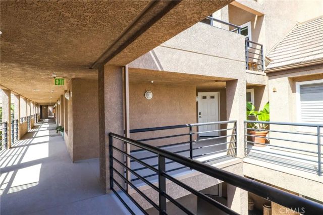 1200 Pacific Coast 327, Huntington Beach, CA 92648