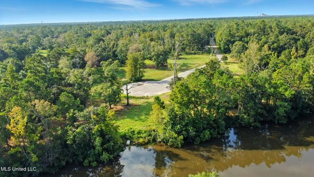 10550 Oneal Road, Gulfport, MS 39503