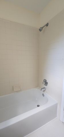 7944 Thornhill Drive, Ypsilanti, MI 48197