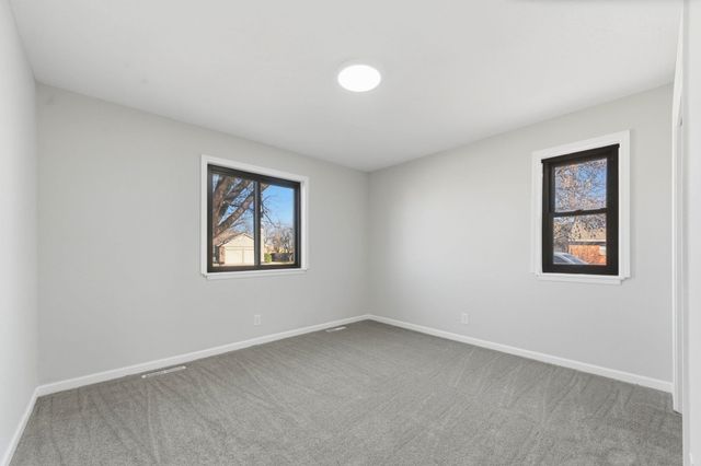 2540 N Claiborn Cir, Wichita, KS 67226