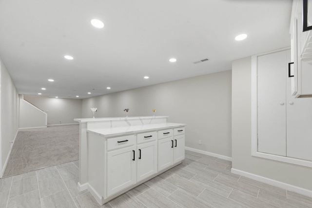 2540 N Claiborn Cir, Wichita, KS 67226